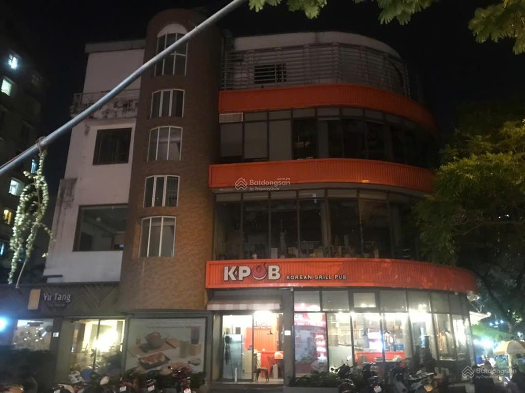 Cho thuê lô góc 2 mặt tiền hàng gà  hàng điếu, mt 20m, dtsd 220m2, 4 tầng, giá 180 tr/tháng