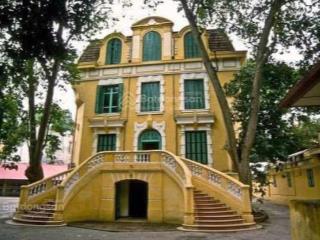 Cho thuê mảnh đất lê trọng tấn  thanh xuân  hà nội, dt 4.100m2, kinh doanh nhà xe shwom ô tô, cf