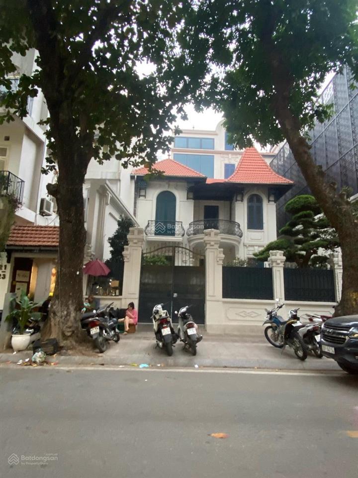 Cho thuê chân đế  mp lê văn lương, dt 165m2, 1 tầng, mt 12m, giá 130 triệu/tháng  0912 768 ***
