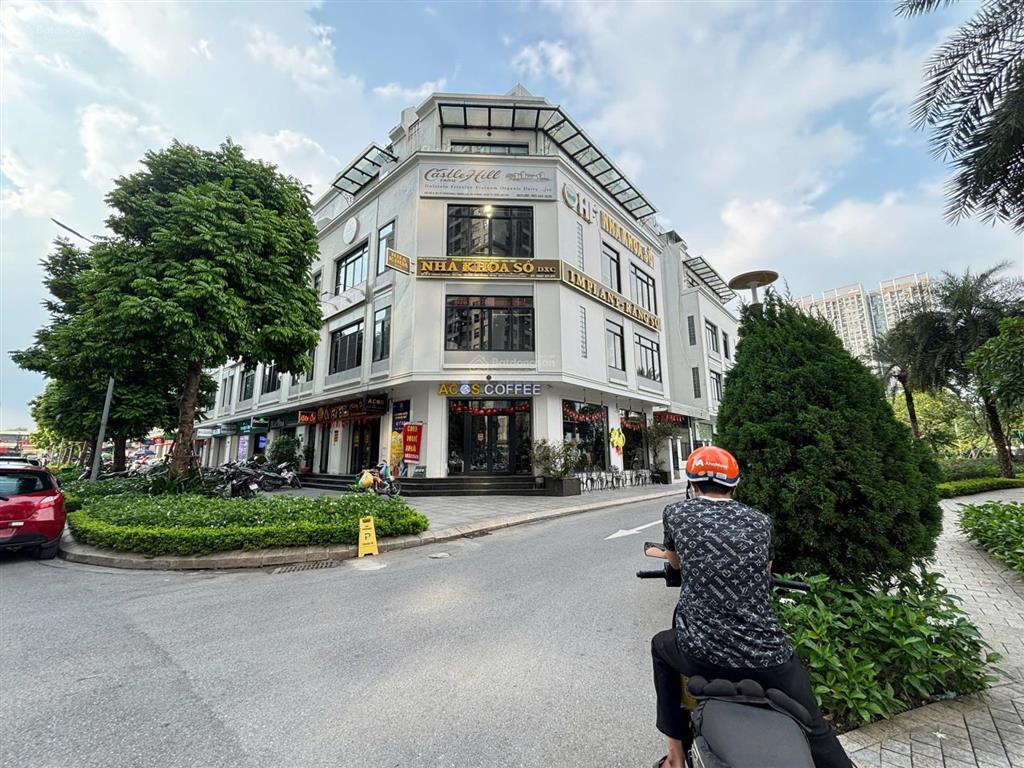 Cho thuê shophouse  mặt phố nguyễn thanh bình  ngã tư dương nội (hà đông) dtsd 810m2, 5t, mt 9m