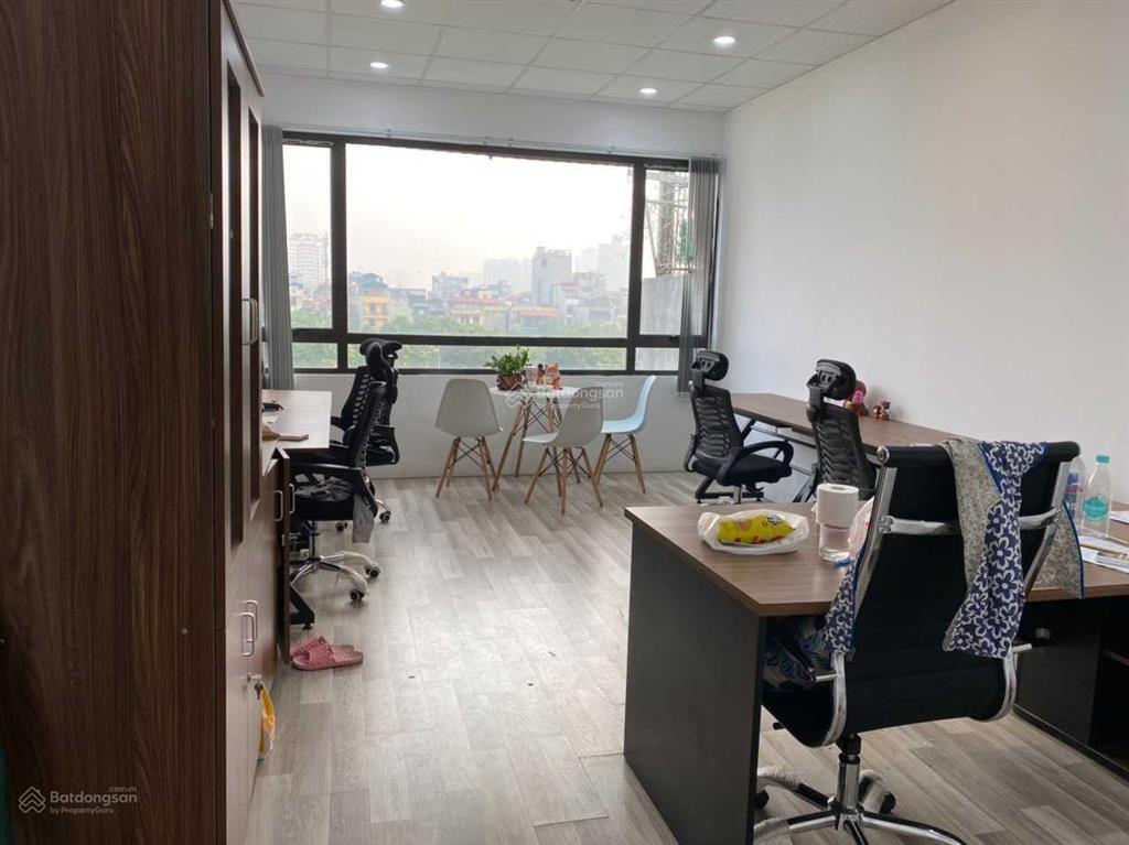 Văn phòng full tiện ích cầu giấy