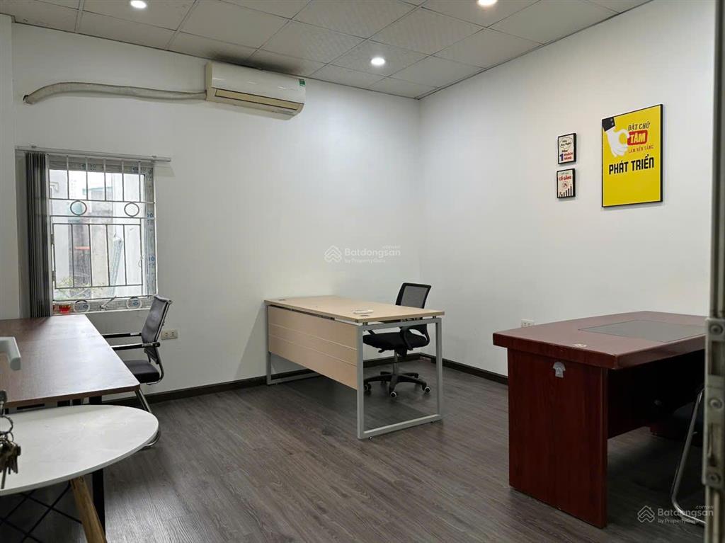 Cho thuê văn phòng cầu giấy mặt đường nguyễn ngọc vũ (đại thần tài)