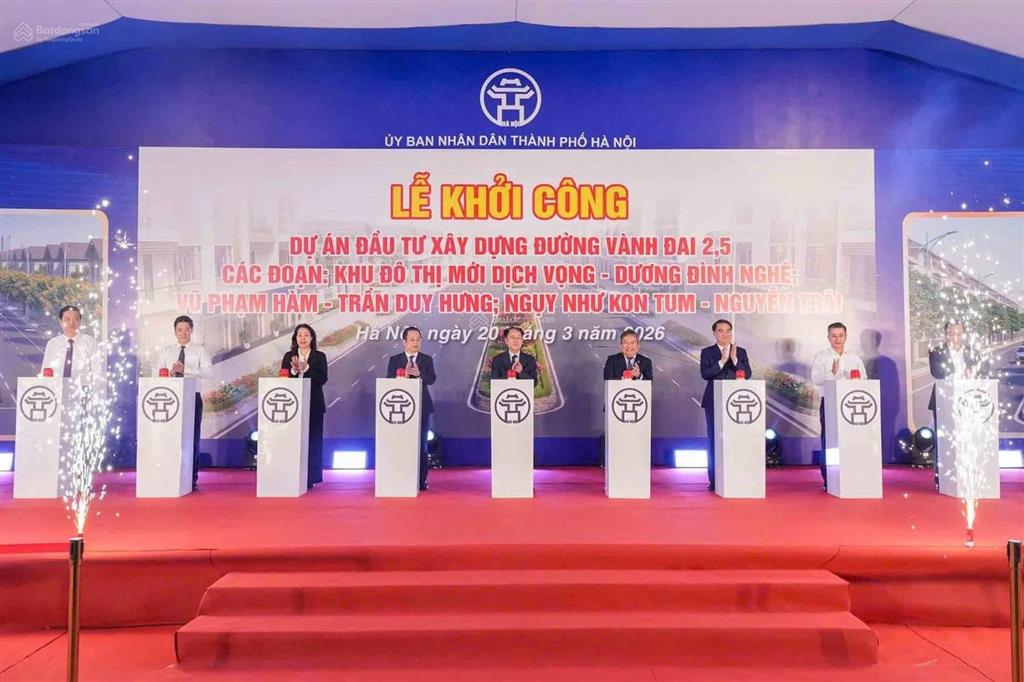 Bán căn hộ 76m2 rẻ hơn giá chủ đầu tư 700 triệu tại the queen 360 giải phóng