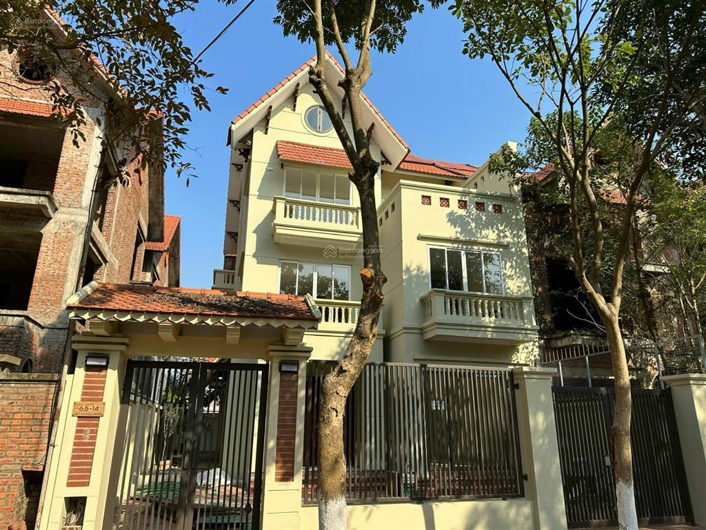 Cho thuê biệt thự kđt quang minh khuôn viên 363m2 dtxd 120m2 x 4 tầng đầy đủ nội thất