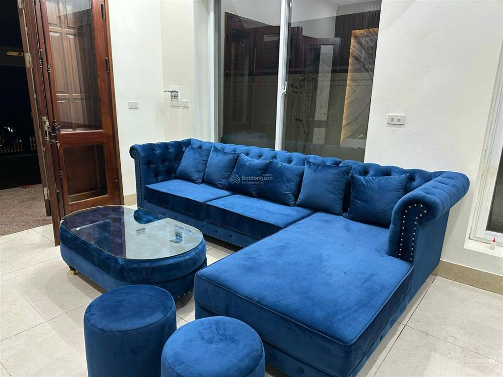 Cho thuê biệt thự kđt quang minh khuôn viên 363m2 dtxd 120m2 x 4 tầng đầy đủ nội thất