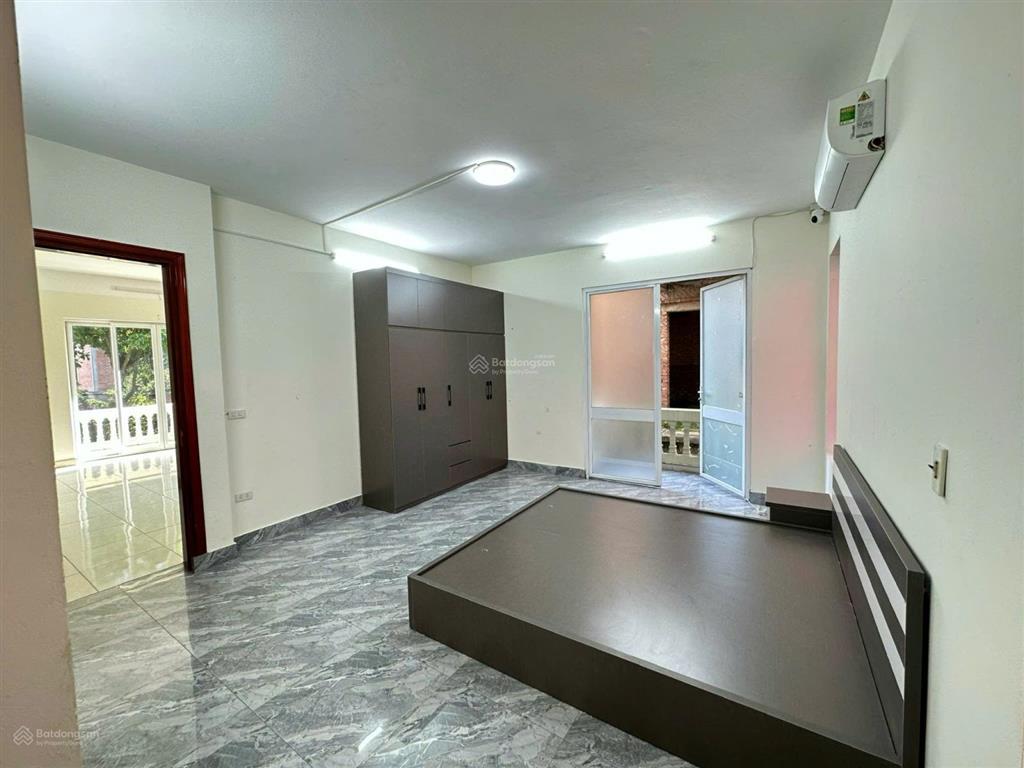 Cho thuê biệt thự kđt quang minh khuôn viên 363m2 dtxd 120m2 x 4 tầng đầy đủ nội thất