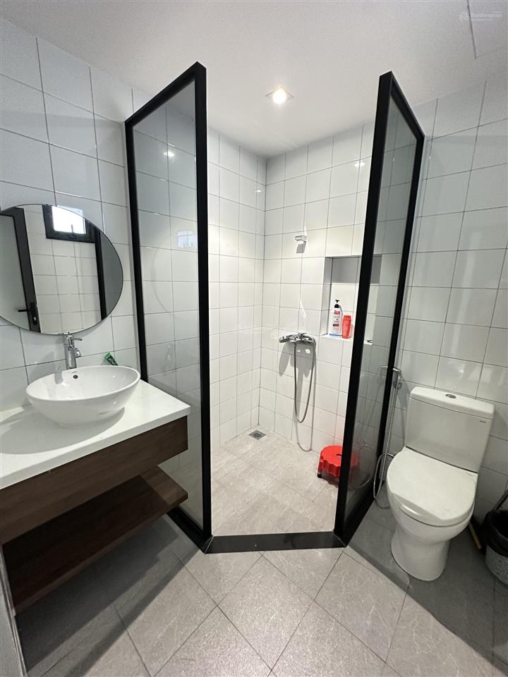 Cho thuê căn nhà liền kề tại kđt golden bay hưng thịnh, đối diện bãi dài, cam lâm, khánh hoà