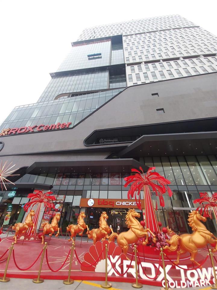 Chính chủ cắt lỗ 10% văn phòng rox tower 136 hồ tùng mậu 137m2