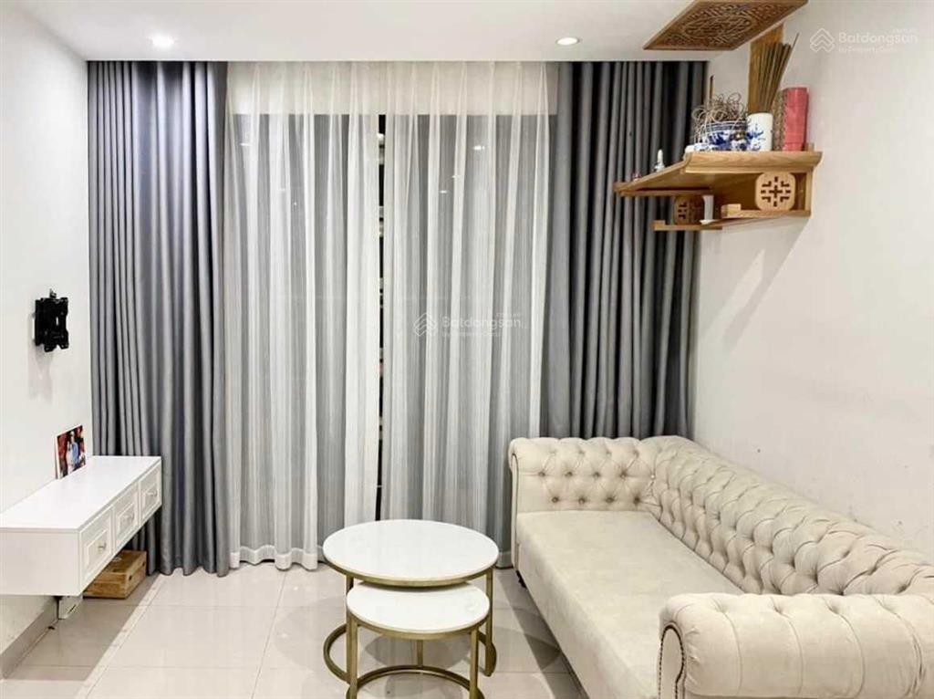 Chủ nhà cần bán gấp căn 2pn 2vs góc tại tòa s2.16 vinhomes ocean park gia lâm