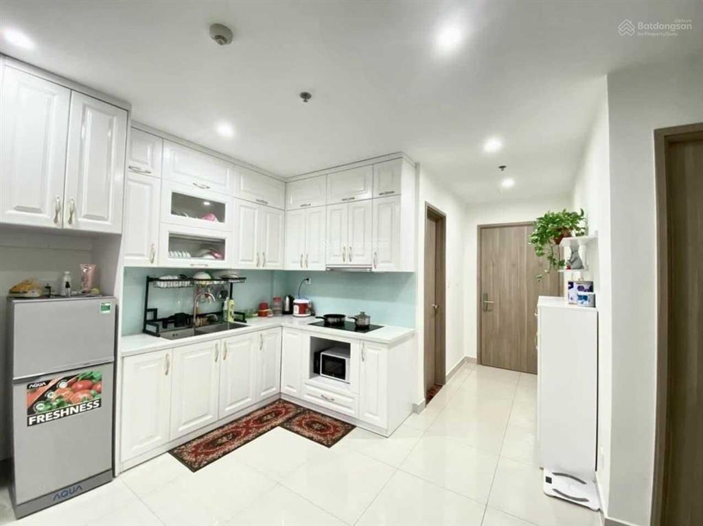 Chủ nhà cần bán gấp căn 2pn 2vs góc tại tòa s2.16 vinhomes ocean park gia lâm