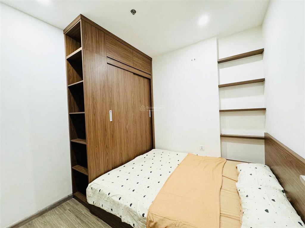 Bán gấp căn hộ 2n1w tại phân khu s  giá tốt, vị trí đẹp, full đồ, sẵn sổ, có thể vào ở ngay