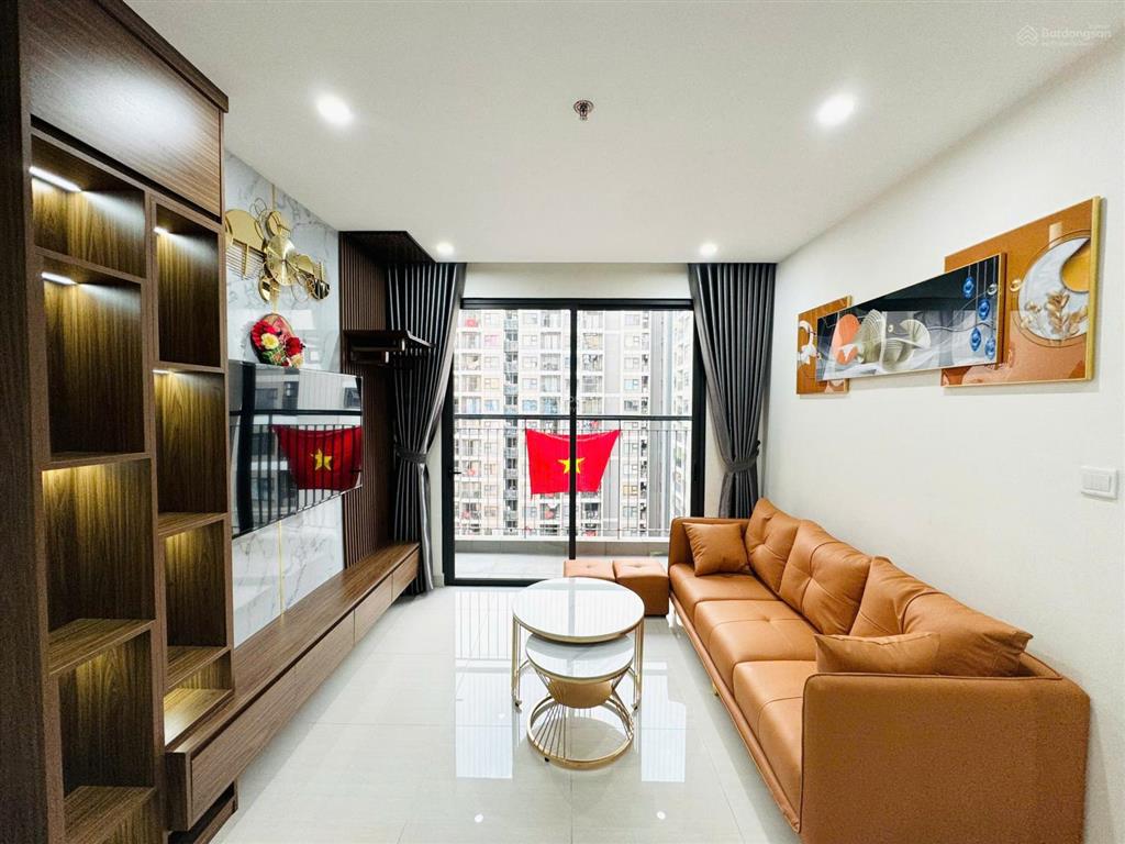 Bán gấp căn hộ 2n1w tại phân khu s  giá tốt, vị trí đẹp, full đồ, sẵn sổ, có thể vào ở ngay