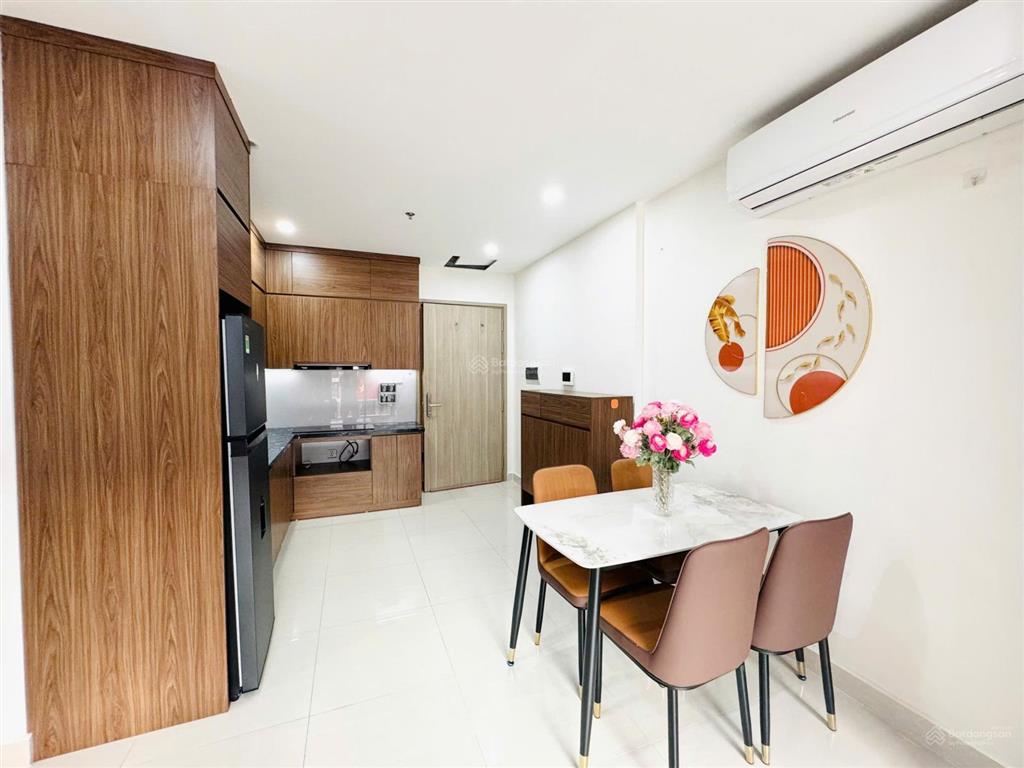 Bán gấp căn hộ 2n1w tại phân khu s  giá tốt, vị trí đẹp, full đồ, sẵn sổ, có thể vào ở ngay