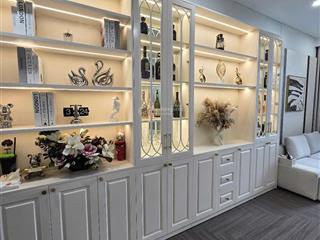 Cần bán lại căn hộ masteri water front full đồ, sẵn sổ  em hằng hỗ trợ 24/7