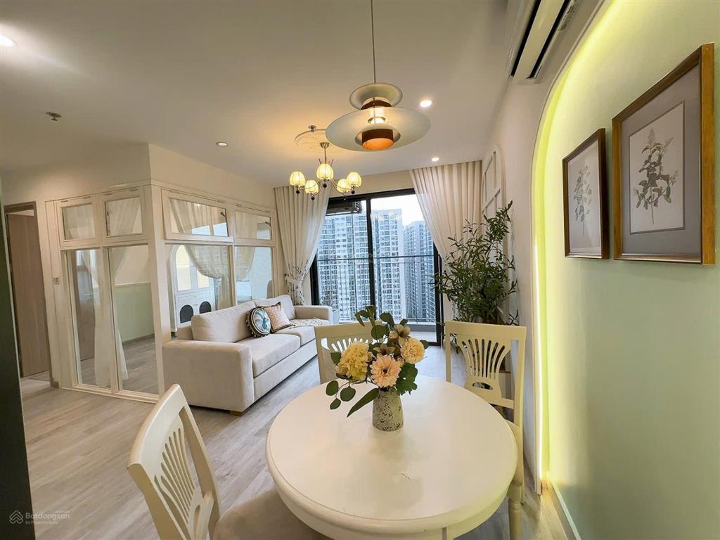 Bán gấp căn hộ 3n2w tại phân khu s  giá tốt, vị trí đẹp, full đồ, sẵn sổ, có thể vào ở ngay