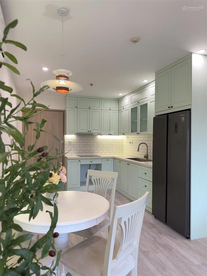 Bán gấp căn hộ 3n2w tại phân khu s  giá tốt, vị trí đẹp, full đồ, sẵn sổ, có thể vào ở ngay