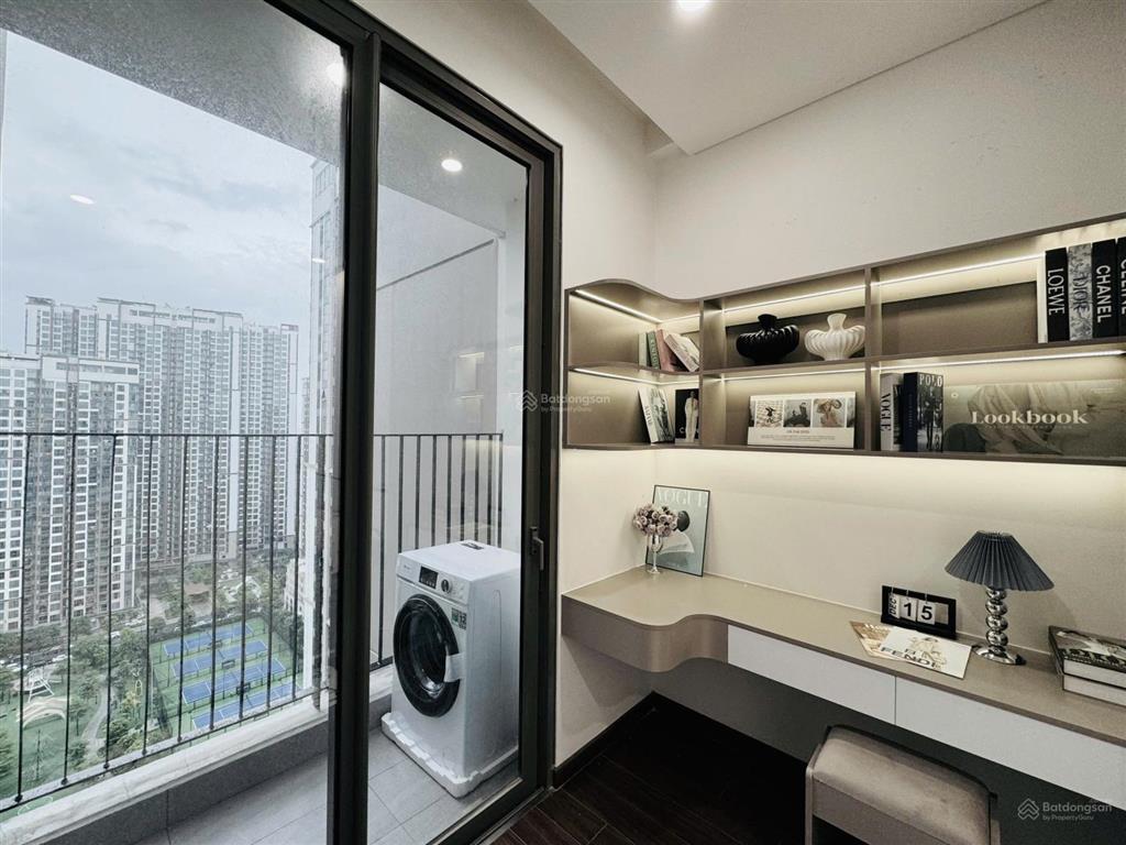 Chính chủ bán căn hộ cc 2pn, 62m² tại masteri  giá bán chỉ 4.35 tỷ