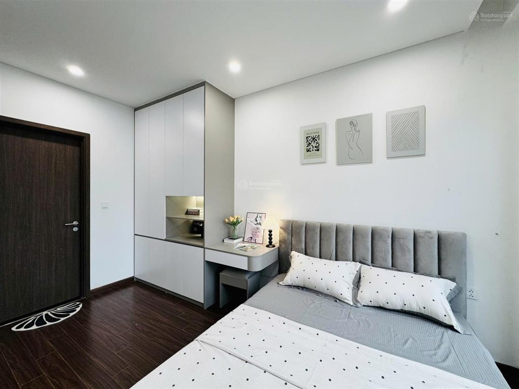 Chính chủ bán căn hộ cc 2pn, 62m² tại masteri  giá bán chỉ 4.35 tỷ