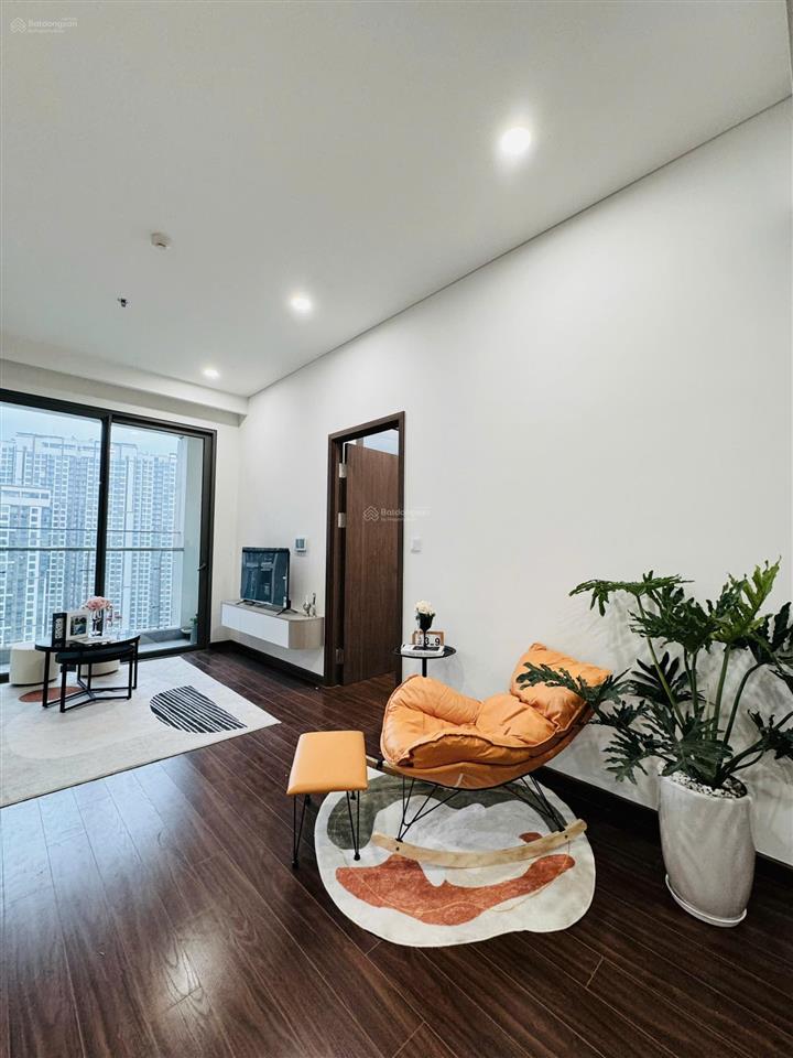 Chính chủ bán căn hộ cc 2pn, 62m² tại masteri  giá bán chỉ 4.35 tỷ