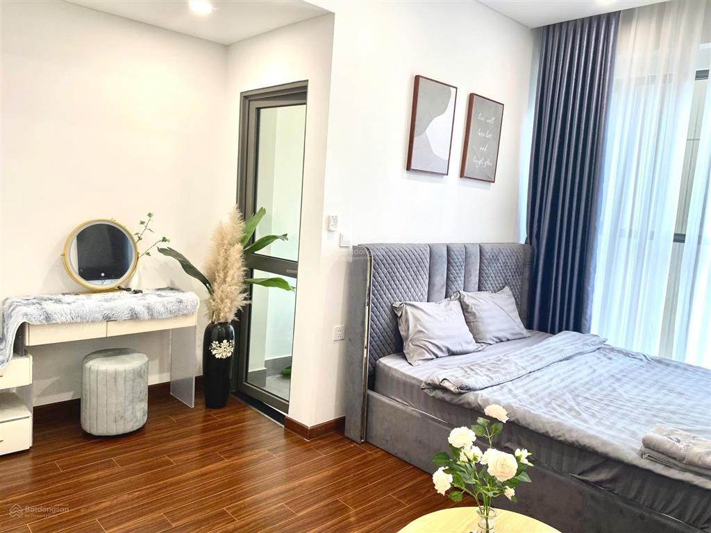 Cần bán gấp căn stu cc masteri, giá rẻ, full nội thất, sẵn sổ   0819 328 ***