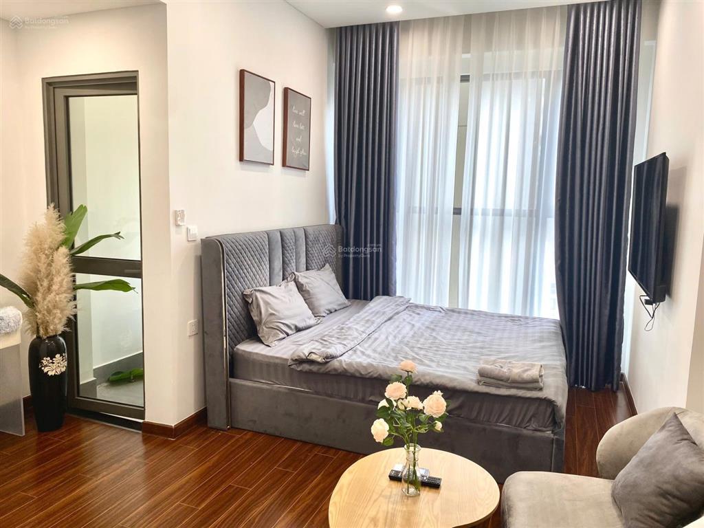 Cần bán gấp căn stu cc masteri, giá rẻ, full nội thất, sẵn sổ   0819 328 ***