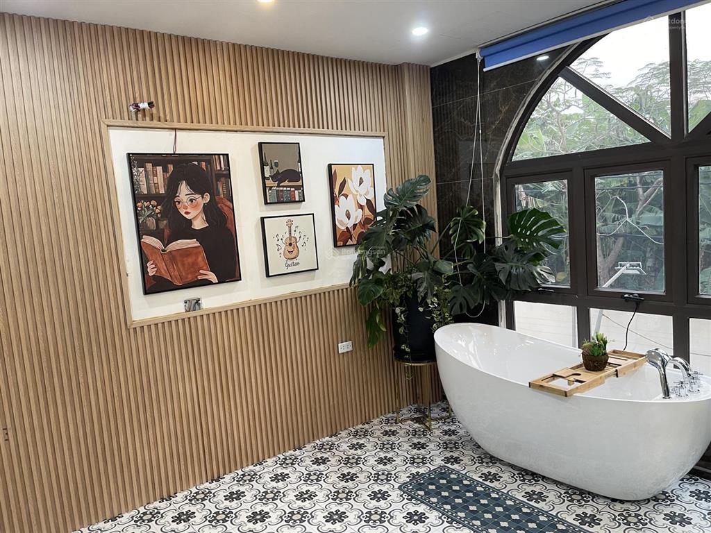 Cho thuê căn hộ chung cư 2 ngủ giá rẻ tại việt hưng long biên hà nội, full đồ, ô tô đỗ cửa