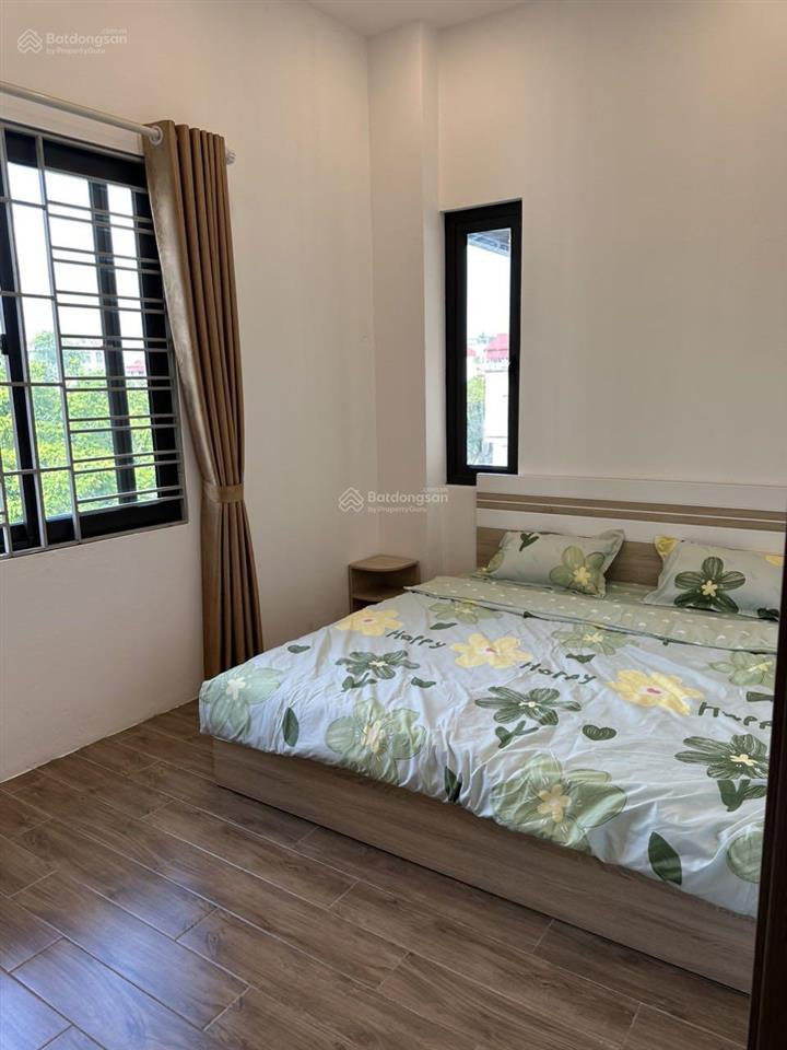 Cho thuê ccmn 45m2 full đồ mới tại ngõ 402 ngô gia tự, gần chợ diêm gỗ. giá 05 triệu/ tháng