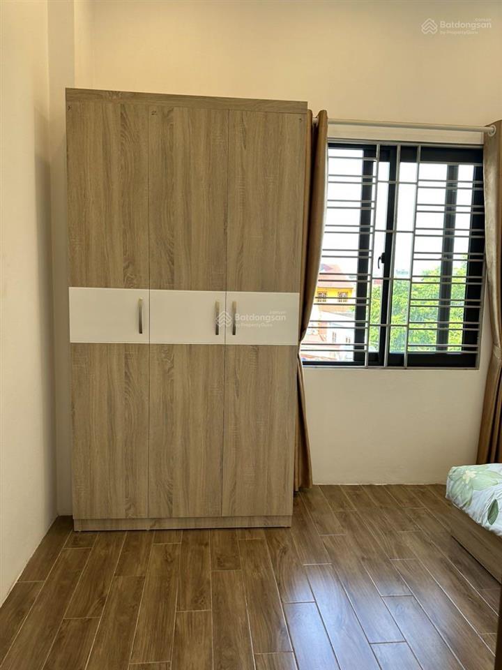 Cho thuê ccmn 45m2 full đồ mới tại ngõ 402 ngô gia tự, gần chợ diêm gỗ. giá 05 triệu/ tháng