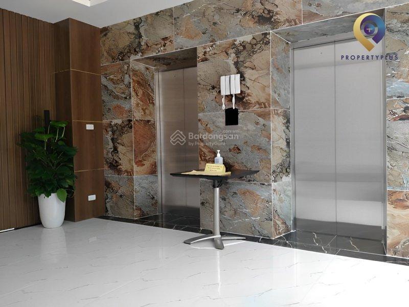 Chính chủ bán căn hộ 3 phòng ngủ tại chung cư nam đô hoàng mai, hà nội