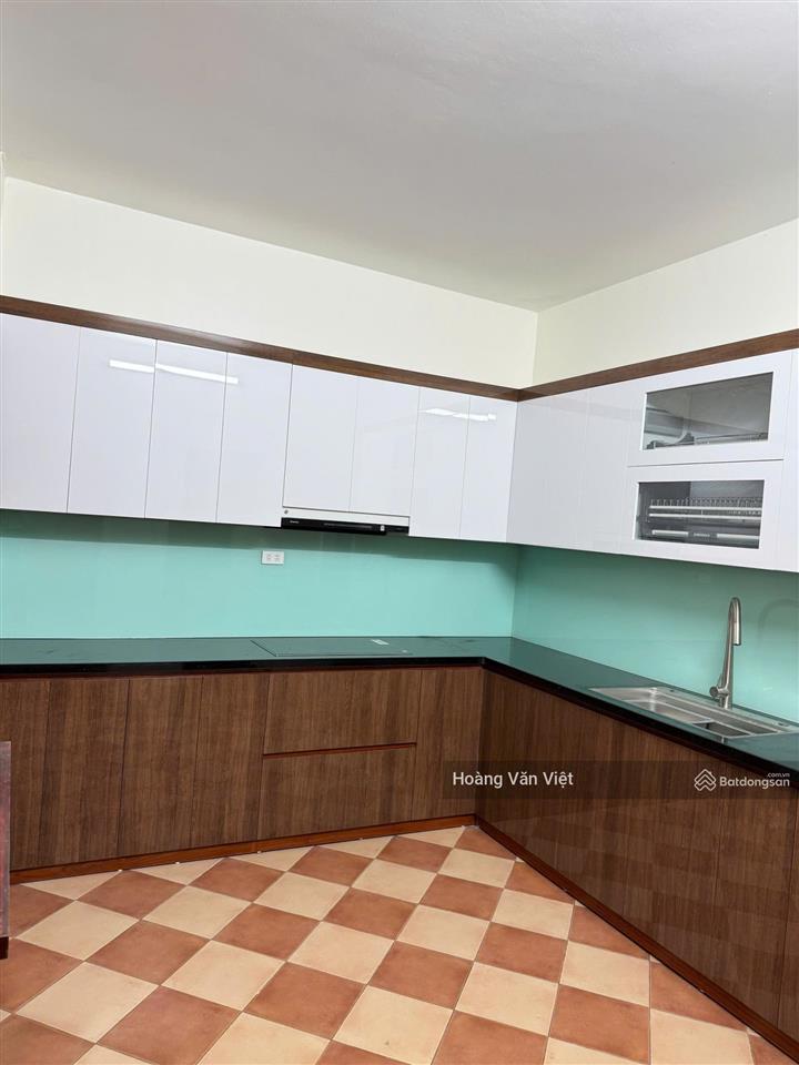 Cho thuê căn biệt thự siêu hiếm tại tt quận ba đình (phố văn cao), ngay lotte liễu giaiđào tấn