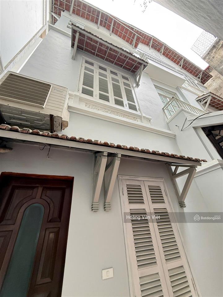 Cho thuê căn biệt thự siêu hiếm tại tt quận ba đình (phố văn cao), ngay lotte liễu giaiđào tấn