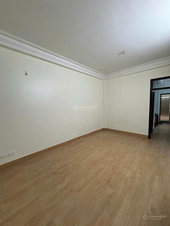 Cho thuê nhà riêng mặt ngõ ô tô đỗ cửa tại phố nguyễn thị đinh, quận thanh xuân, hn