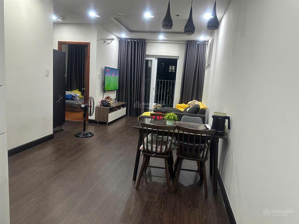 Cho thuê căn 72m2, 2pn2wc có nội thất giá 7tr/tháng, vào ở ngay được