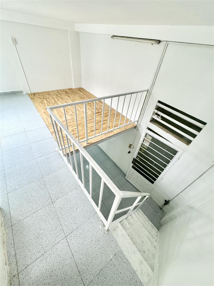 Becamex hòa lợi, lầu 1 sổ hồng 565 triệu. cho thuê được 2,4 triệu/tháng. toàn quốc mua được