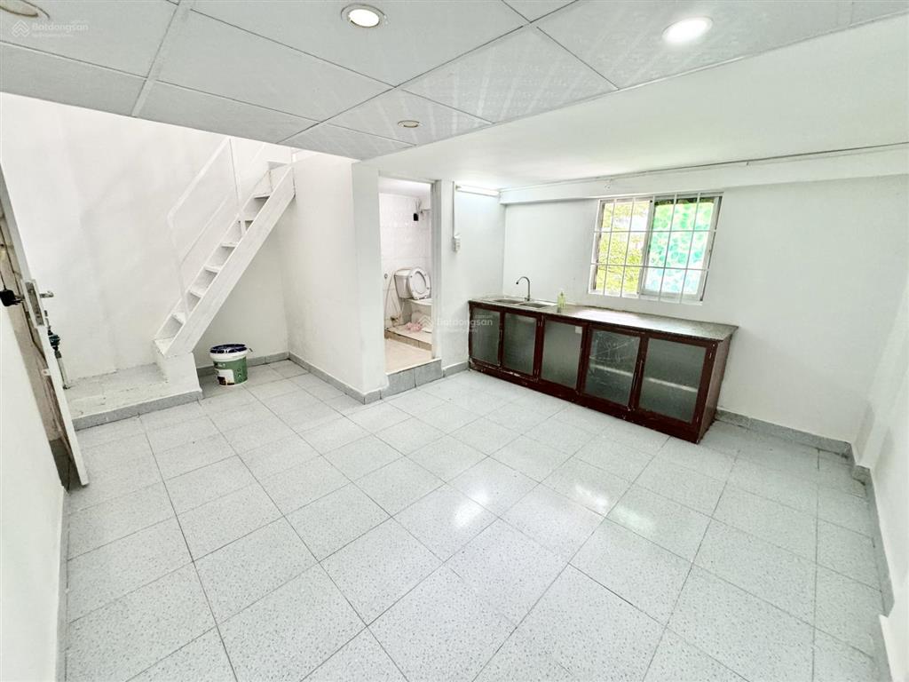 Becamex hòa lợi, lầu 1 sổ hồng 565 triệu. cho thuê được 2,4 triệu/tháng. toàn quốc mua được