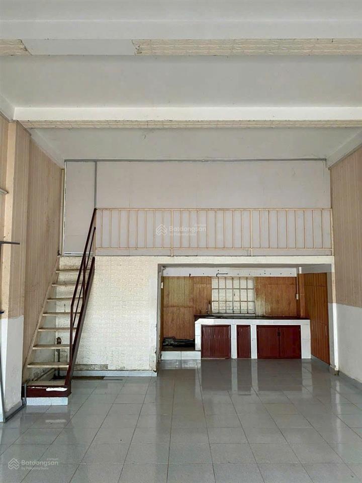 Shophouse becamex hòa lợi. 57 m2, bao sổ hồng 1,420 tỷ. cho thuê được 7 triệu /tháng