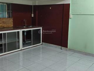 Nhà xã hội becamex mỹ phước 1, lầu 2 giá 335 triệu. cho thuê được 2,2 triệu. toàn quốc mua được