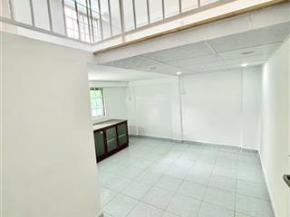 (8437) nhà becamex hòa lợi, lầu 2 đã làm gác 38m2, giá 515 triệu. có sổ hồng, toàn quốc mua được