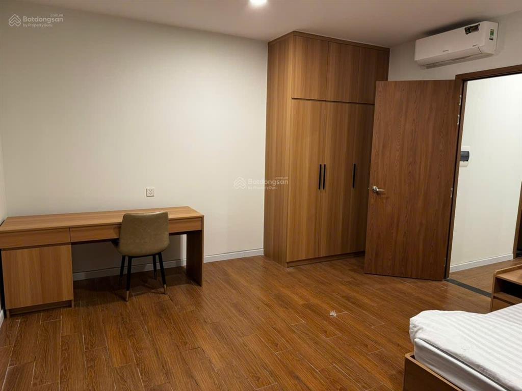 Cho thuê lâu dài nhà khome, đường d5, phường bình dương, tp hcm, full nội thất 12 triệu / th