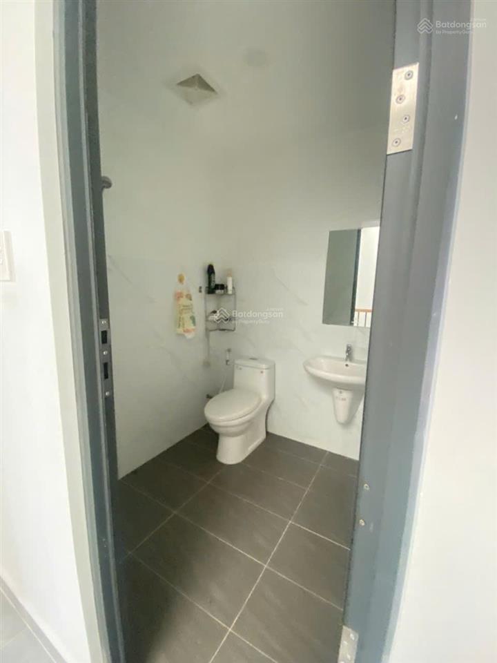 Cho thuê full nội thất, khu dân cư richland residence (2pn, 2wc, pk, pb, ban công) 5,5tr/th