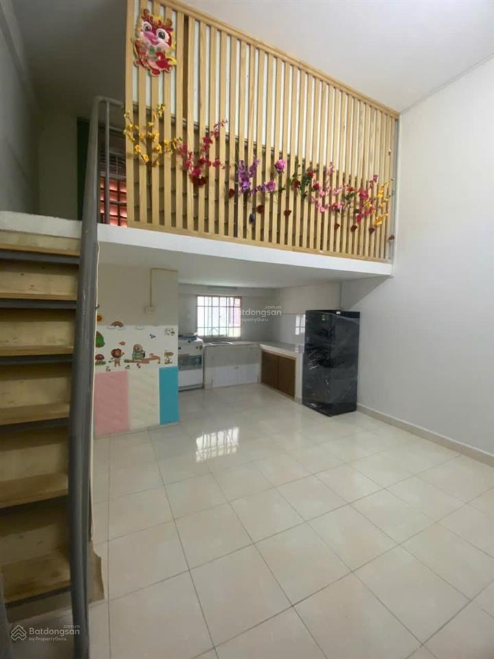 Căn hộ đồng an 2, phường bình dương, tp hcm. lầu 3 full nội thất 240 triệu