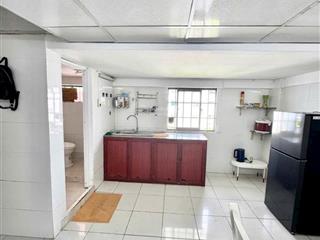 Becamex hòa lợi. lầu 1 lúc đỉnh 585 triệu. giờ cắt lỗ 50 triệu. có sổ hồng