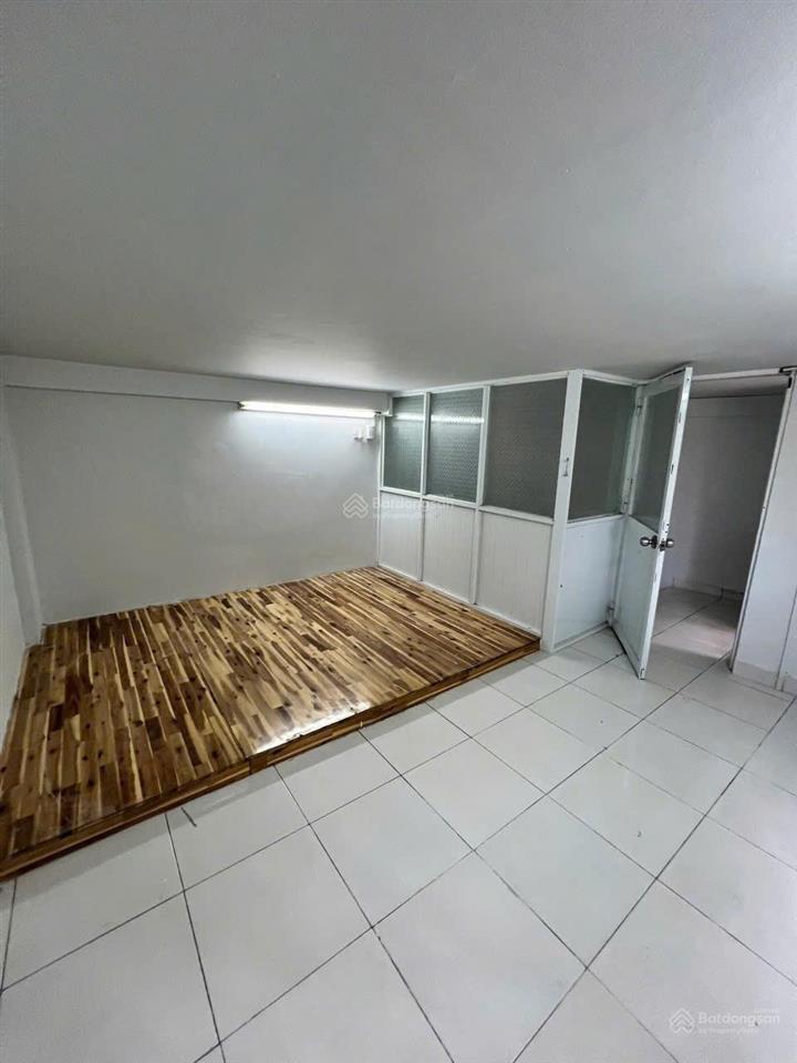 Căn hộ becamex hòa lợi. lầu 1, sổ hồng 500 triệu. đã đủ 5 năm. toàn quốc mua được rồi