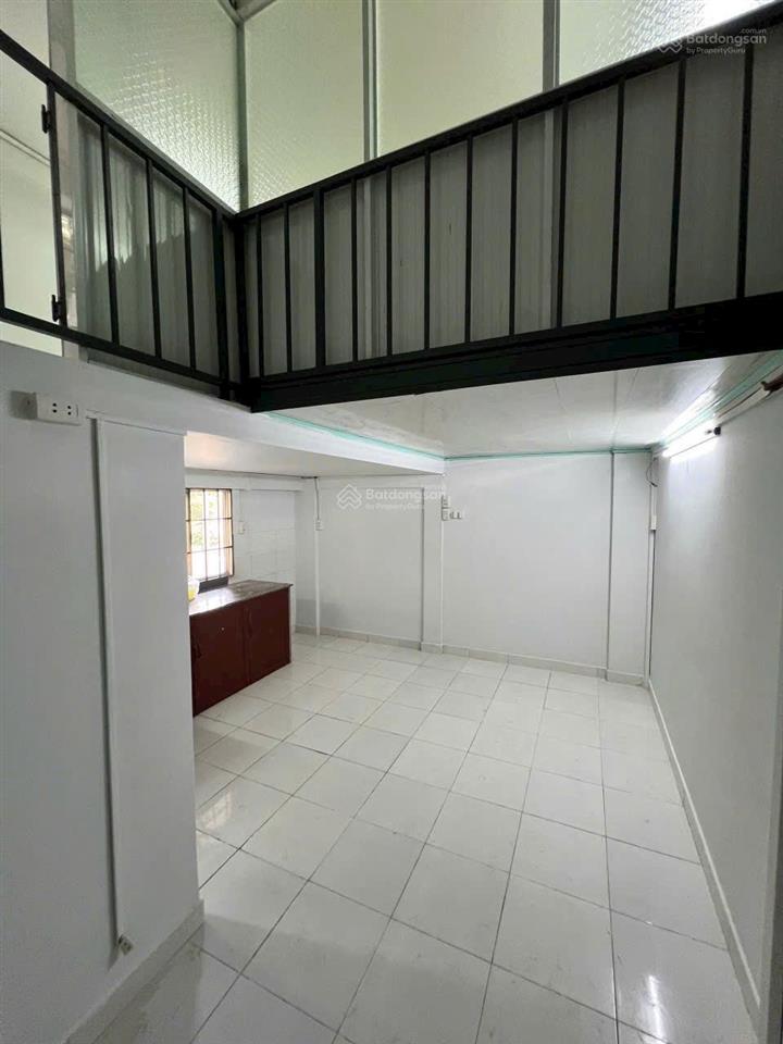 Căn hộ becamex hòa lợi. lầu 1, sổ hồng 500 triệu. đã đủ 5 năm. toàn quốc mua được rồi