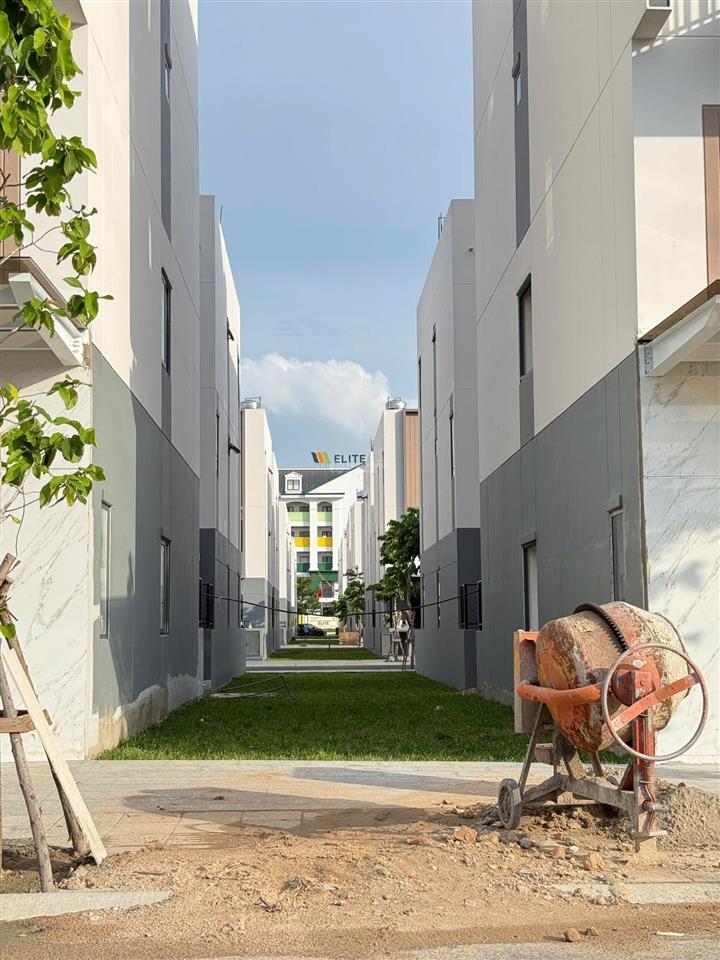 Cho thuê lâu dài k home new city, bình dương, tp.hcm. 3pn, 3wc, pk full nội thất 8,5 triệu/tháng