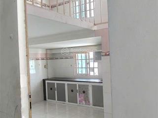 Cho thuê lâu dài nhà becamex hòa lợi. kế bên vsip 2. giá thuê 1,5 triệu/tháng