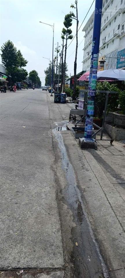 Cho thuê lâu dài shophouse becamex mỹ phước 1. vị trí hết nước chấm. giá thuê 3,5 triệu/tháng