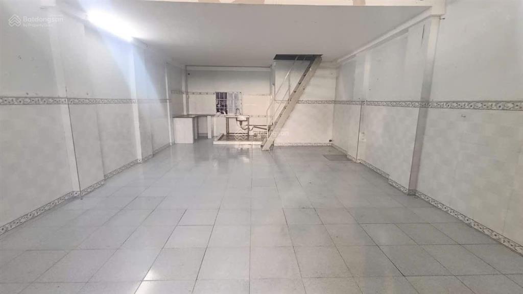 Cho thuê lâu dài shophouse becamex mỹ phước 1. vị trí hết nước chấm. giá thuê 3,5 triệu/tháng