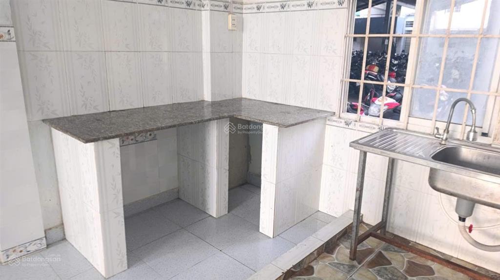 Cho thuê lâu dài shophouse becamex mỹ phước 1. vị trí hết nước chấm. giá thuê 3,5 triệu/tháng