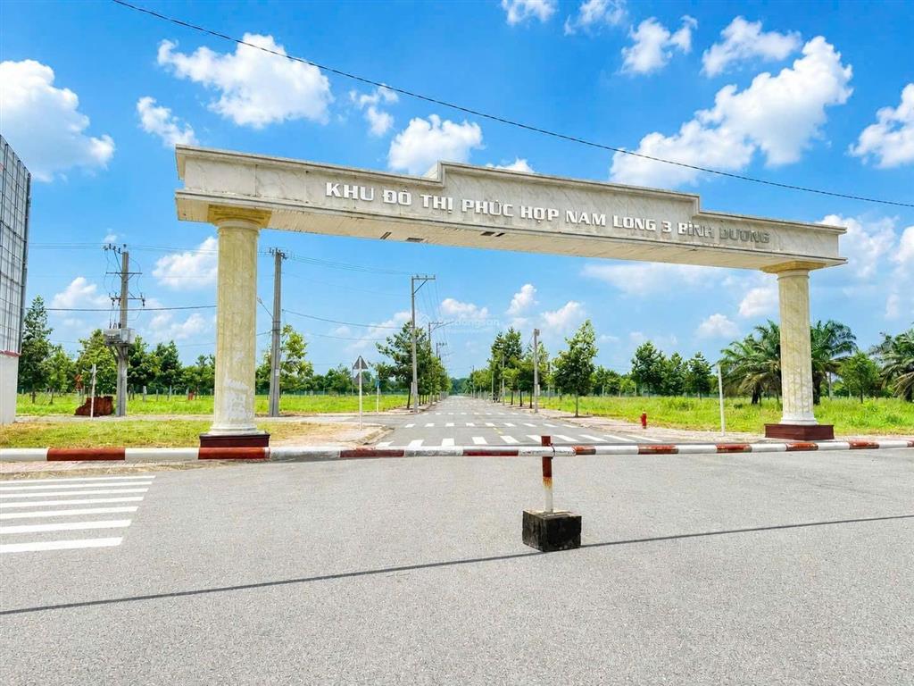 Khu đô thị phức hợp nam long 3. đường d6 diện tích 64m2. bao sổ 630 triệu. còn bớt(mã số 8875)